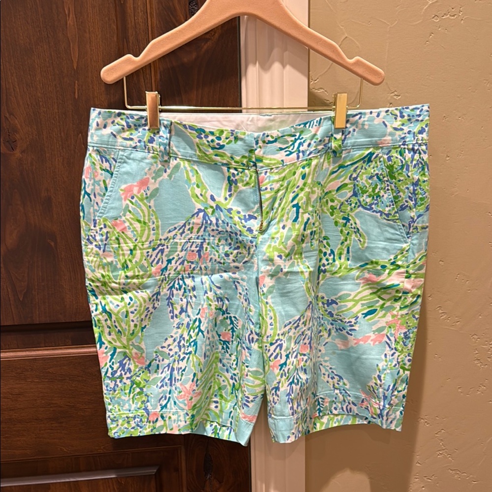 Lilly Pulitzer Blue and Green Bermuda Shorts Vibrant Resort Style